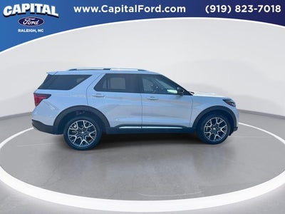 2025 Ford Explorer Platinum