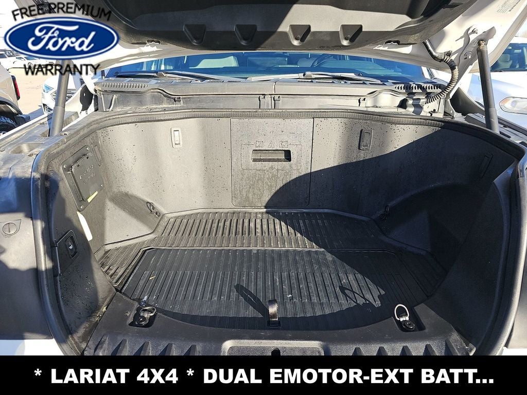 2023 Ford F-150 Lightning Lariat