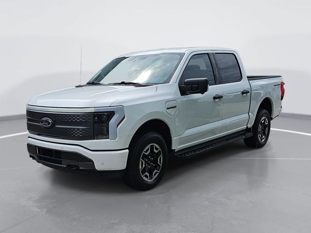 2023 Ford F-150 Lightning XLT