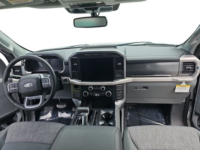 2023 Ford F-150 Lightning XLT