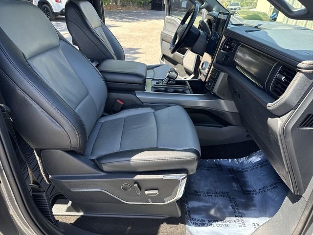 2022 Ford F-150 Lightning Lariat