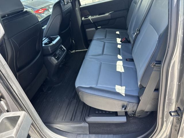 2022 Ford F-150 Lightning Lariat