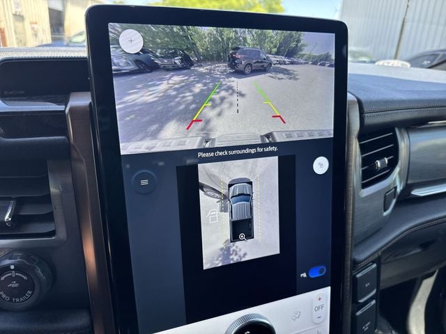 2022 Ford F-150 Lightning Lariat