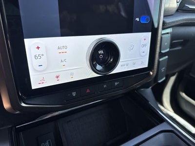 2022 Ford F-150 Lightning Lariat