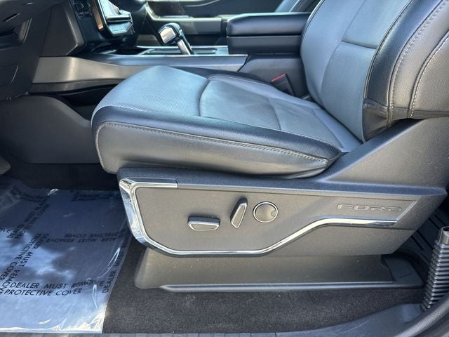 2022 Ford F-150 Lightning Lariat