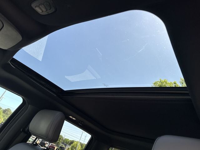 2022 Ford F-150 Lightning Lariat