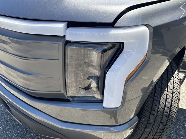 2022 Ford F-150 Lightning Lariat