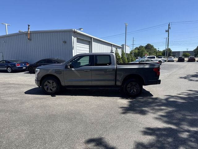 2022 Ford F-150 Lightning Lariat