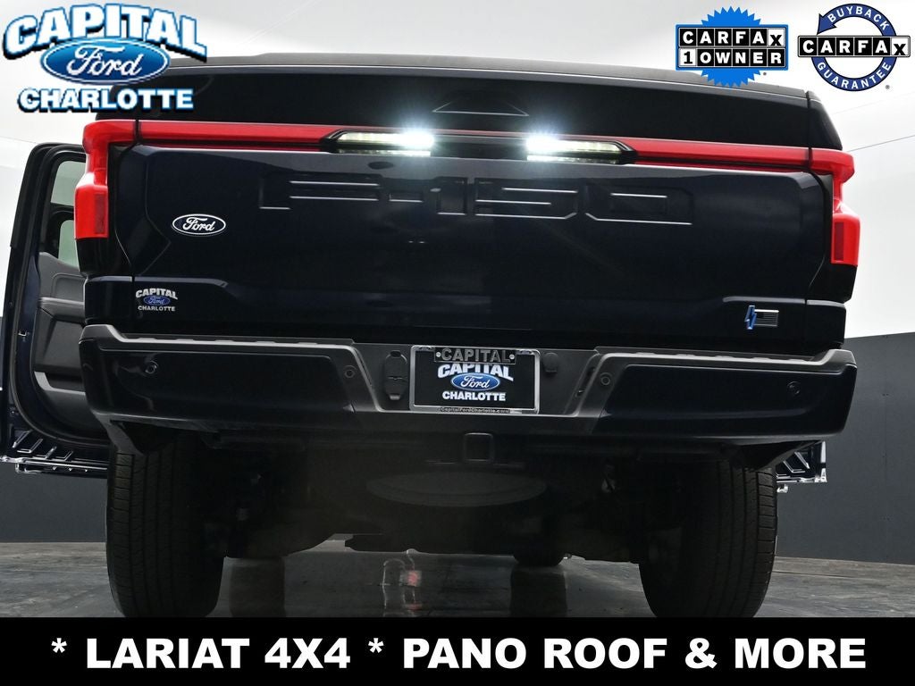 2025 Ford F-150 Lightning Lariat