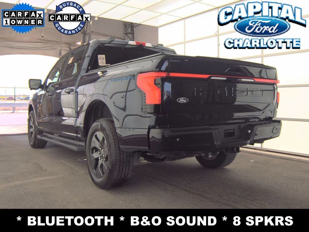 2025 Ford F-150 Lightning Lariat