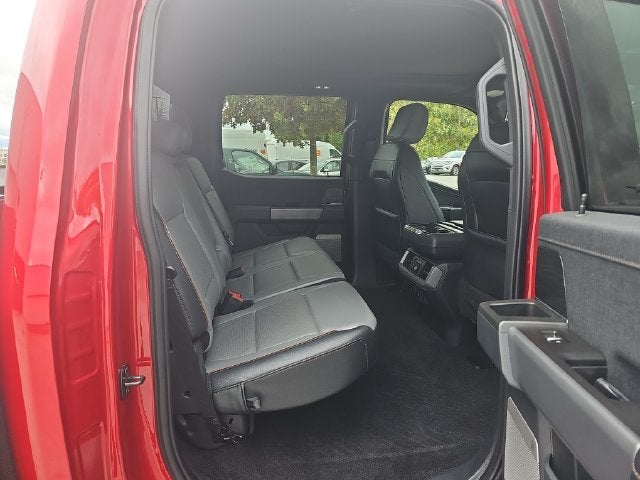 2024 Ford F-150 Lightning Lariat