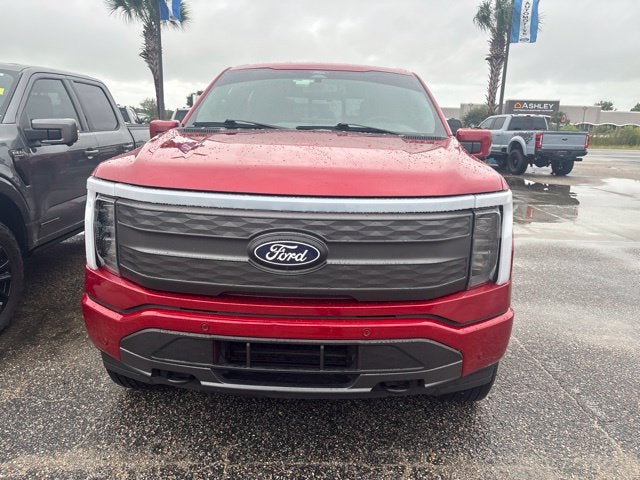2024 Ford F-150 Lightning Lariat