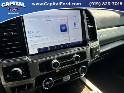 2022 Ford F-250SD Lariat