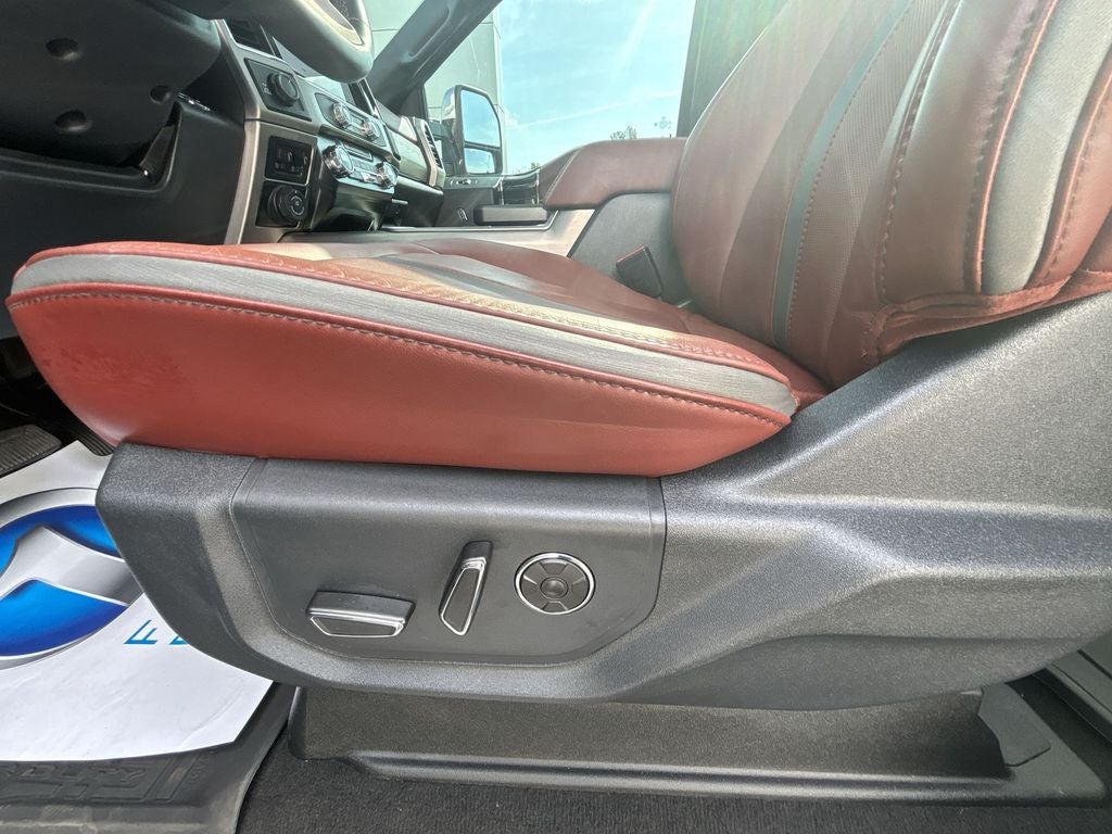 2022 Ford F-250SD Platinum