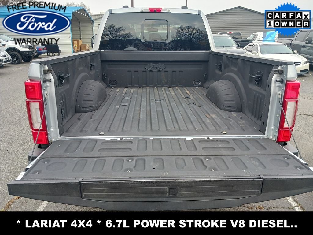 2022 Ford F-350SD Lariat