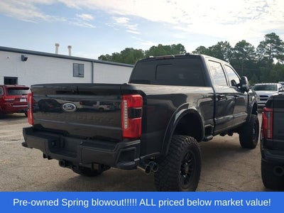 2024 Ford F-250SD Lariat BLACK WIDOW 6" Lift