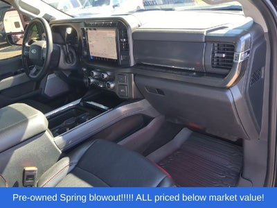 2024 Ford F-250SD Lariat BLACK WIDOW 6" Lift