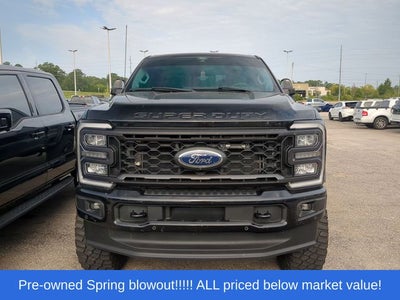 2024 Ford F-250SD Lariat BLACK WIDOW 6" Lift