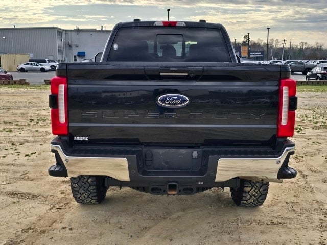 2023 Ford F-350SD Lariat