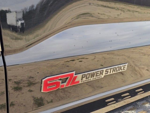 2023 Ford F-350SD Lariat