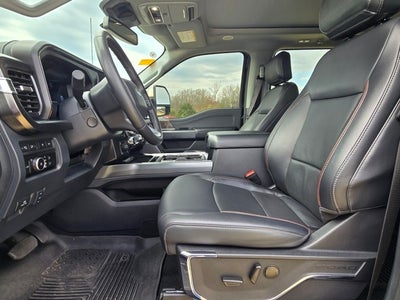 2023 Ford F-350SD Lariat