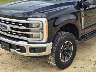 2023 Ford F-350SD Lariat