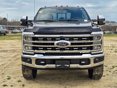 2023 Ford F-350SD Lariat