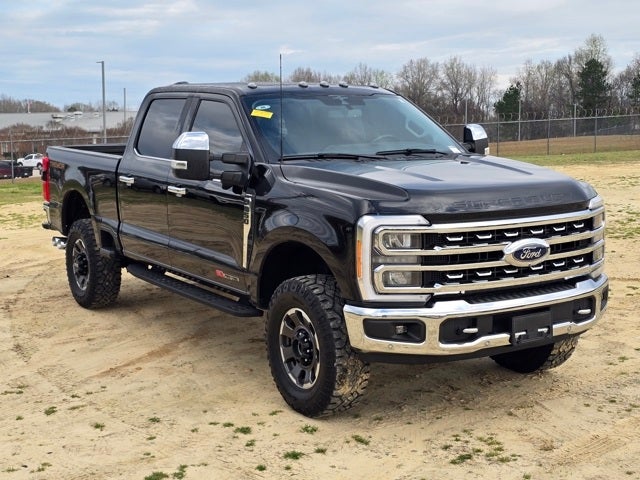 2023 Ford F-350SD Lariat