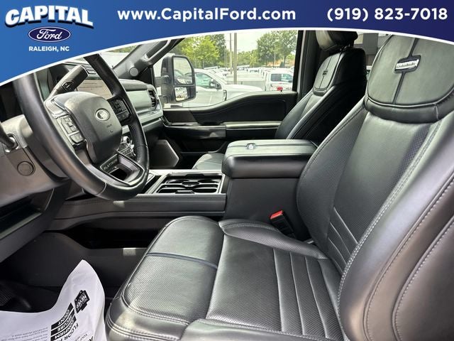 2025 Ford F-350SD Platinum