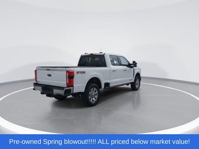 2023 Ford F-350SD Lariat