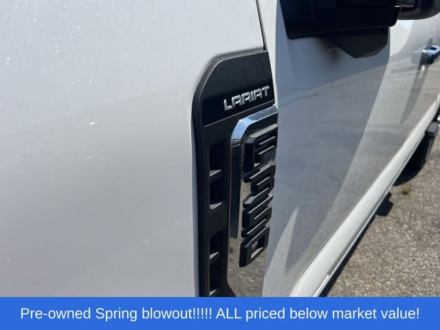 2023 Ford F-350SD Lariat