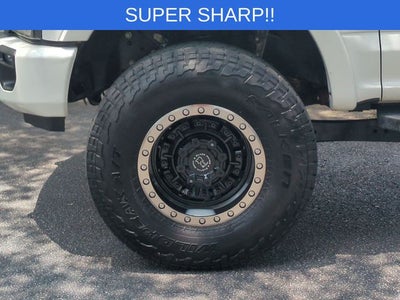 2022 Ford F-350SD Lariat