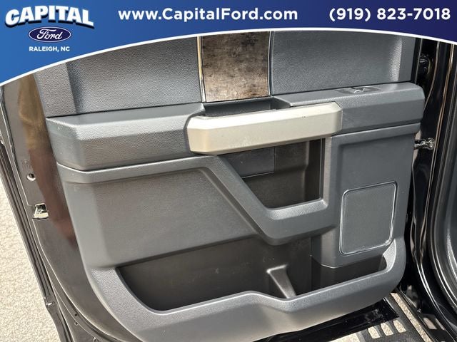2022 Ford F-350SD Lariat