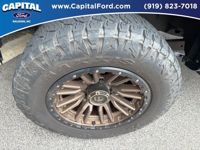 2022 Ford F-350SD Lariat