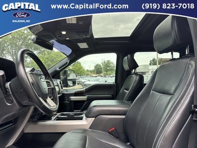 2022 Ford F-350SD Lariat