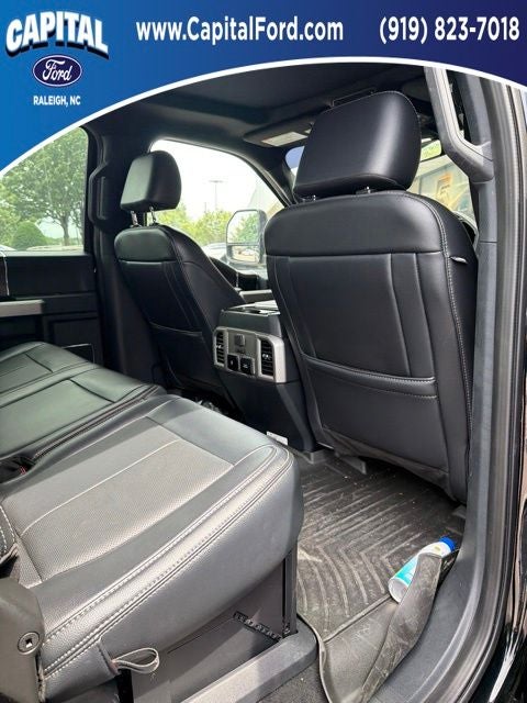 2022 Ford F-350SD Lariat