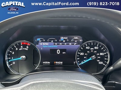 2022 Ford F-350SD Lariat