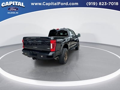 2022 Ford F-350SD Lariat