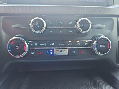 2024 Ford F-350SD Platinum DRW