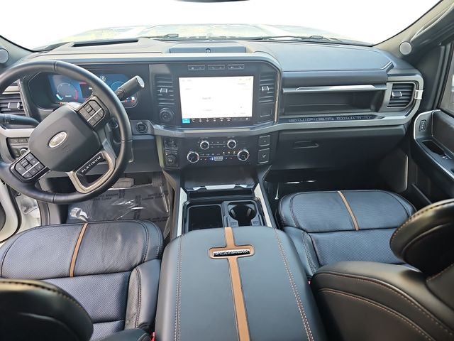 2024 Ford F-350SD Platinum DRW
