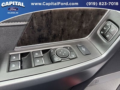 2023 Ford F-350SD Lariat DRW