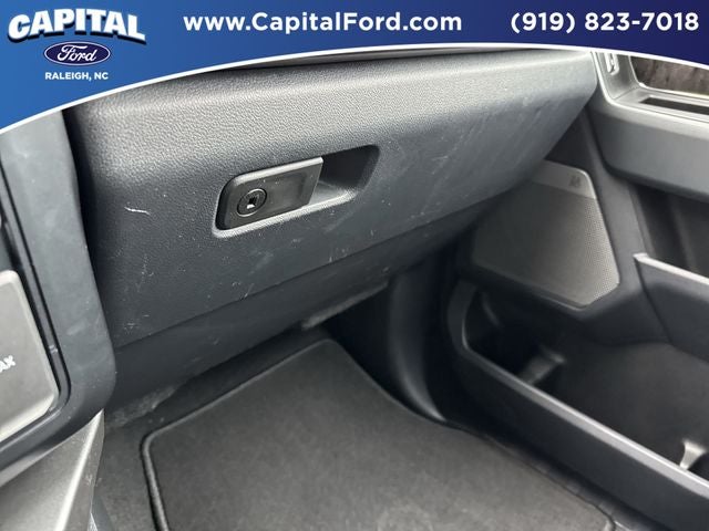 2023 Ford F-350SD Lariat DRW