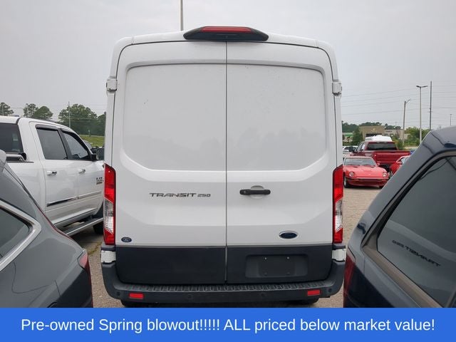 2021 Ford Transit-250 XL