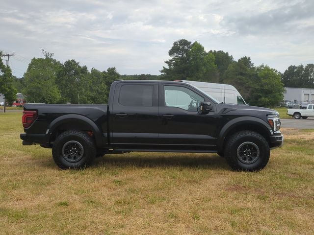 2025 Ford F-150 Raptor 37 Package