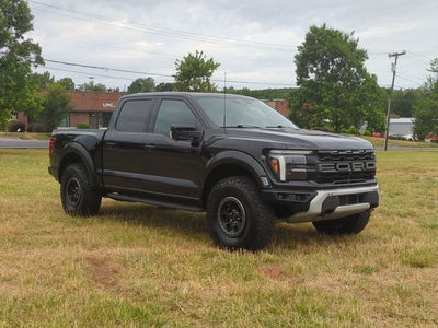 2025 Ford F-150 Raptor 37 Package