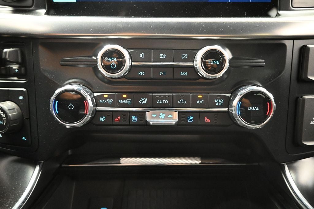 2022 Ford F-150 Raptor 37