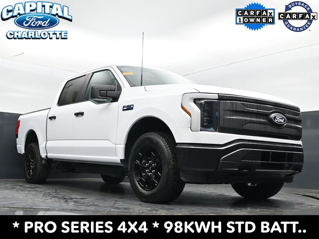 2025 Ford F-150 Lightning Pro