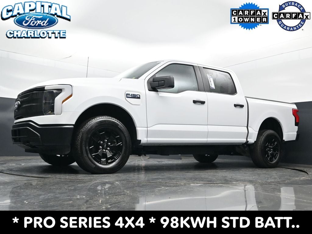 2025 Ford F-150 Lightning Pro