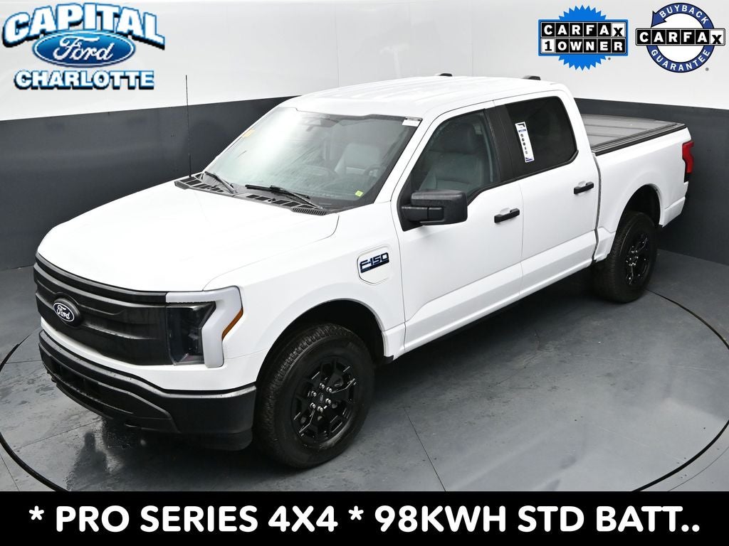 2025 Ford F-150 Lightning Pro