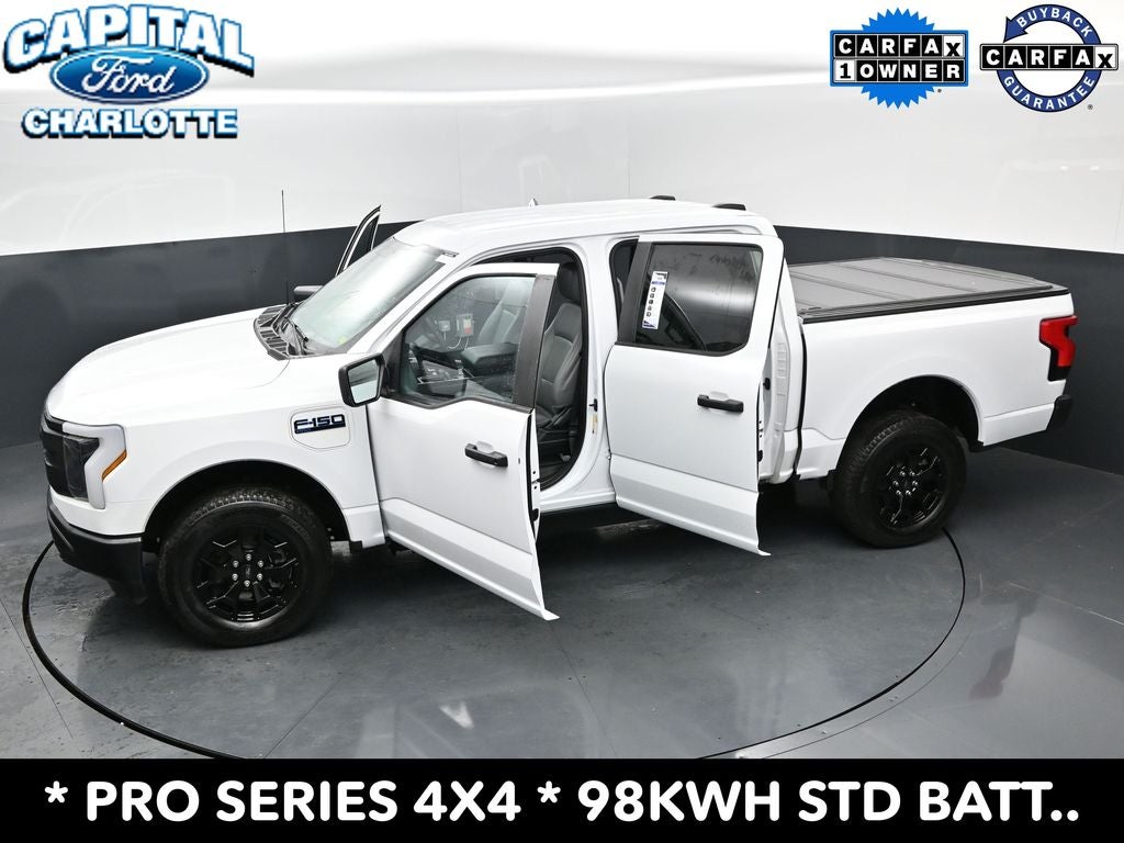 2025 Ford F-150 Lightning Pro
